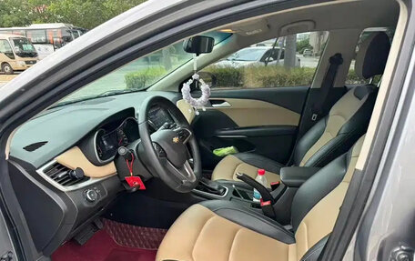 Chevrolet Cruze II, 2022 год, 1 100 111 рублей, 7 фотография