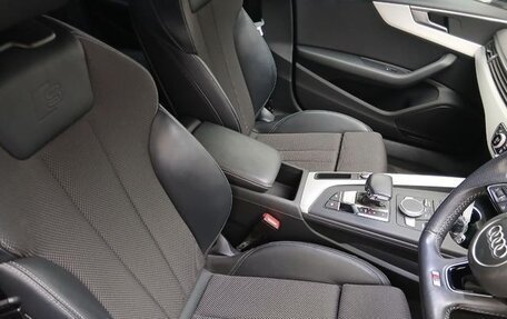 Audi A4, 2019 год, 1 750 125 рублей, 10 фотография