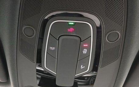 Audi A4, 2019 год, 1 750 125 рублей, 20 фотография