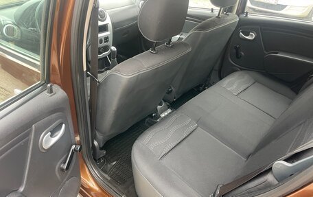 Renault Sandero I, 2013 год, 699 000 рублей, 10 фотография