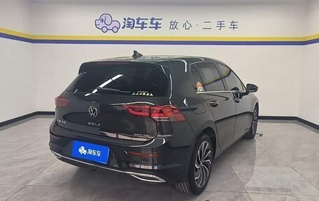 Volkswagen Golf VIII, 2023 год, 2 254 000 рублей, 9 фотография