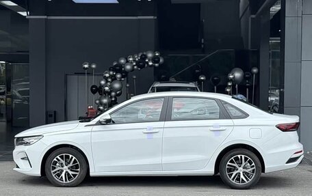 Geely Emgrand, 2025 год, 1 590 000 рублей, 2 фотография