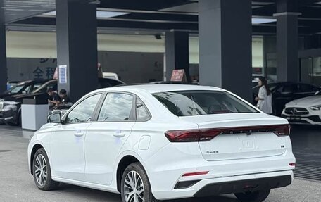 Geely Emgrand, 2025 год, 1 590 000 рублей, 3 фотография