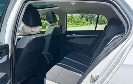 Volkswagen Golf VIII, 2023 год, 2 243 000 рублей, 11 фотография