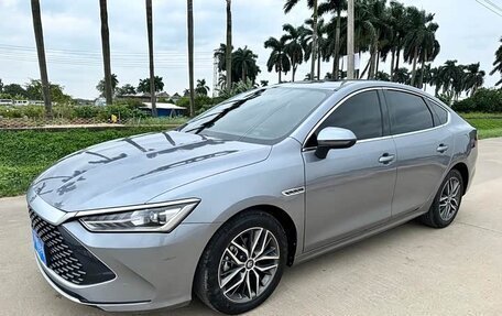 BYD Qin, 2022 год, 1 270 000 рублей, 1 фотография