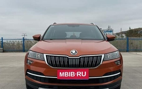 Skoda Karoq I, 2022 год, 1 750 000 рублей, 2 фотография