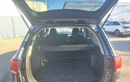 Mitsubishi Outlander III рестайлинг 3, 2021 год, 2 295 000 рублей, 10 фотография