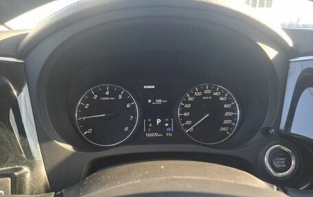 Mitsubishi Outlander III рестайлинг 3, 2021 год, 2 295 000 рублей, 13 фотография