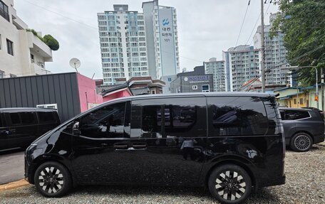 Hyundai Staria, 2021 год, 3 607 000 рублей, 7 фотография