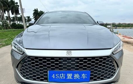 BYD Qin, 2022 год, 1 270 000 рублей, 2 фотография