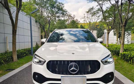 Mercedes-Benz GLA, 2022 год, 2 140 000 рублей, 2 фотография