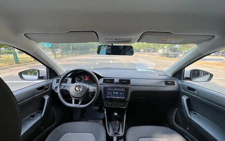 Volkswagen Santana, 2021 год, 973 000 рублей, 7 фотография