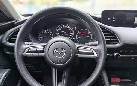 Mazda 3, 2023 год, 1 940 000 рублей, 5 фотография