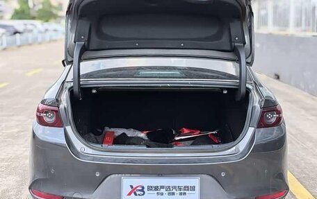 Mazda 3, 2023 год, 1 940 000 рублей, 11 фотография