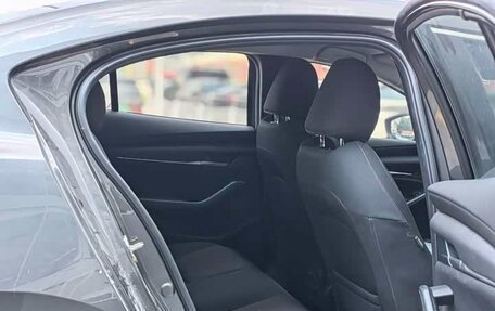 Mazda 3, 2023 год, 1 940 000 рублей, 10 фотография