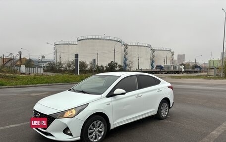 Hyundai Solaris II рестайлинг, 2020 год, 849 000 рублей, 2 фотография