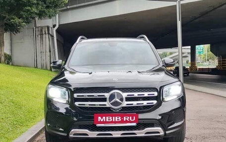 Mercedes-Benz GLB, 2021 год, 2 280 000 рублей, 2 фотография