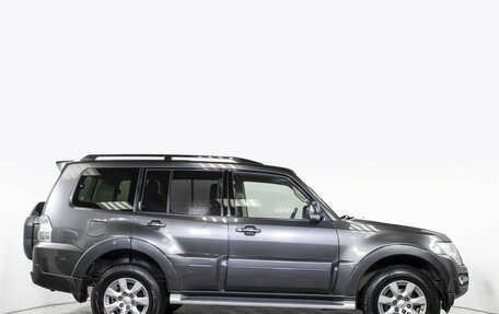 Mitsubishi Pajero IV, 2014 год, 2 445 000 рублей, 4 фотография