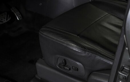 Mitsubishi Pajero IV, 2014 год, 2 445 000 рублей, 16 фотография