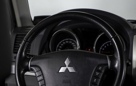 Mitsubishi Pajero IV, 2014 год, 2 445 000 рублей, 13 фотография