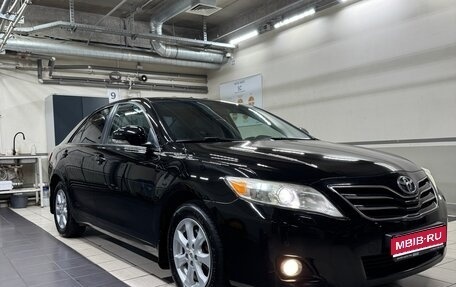 Toyota Camry, 2011 год, 1 250 000 рублей, 1 фотография