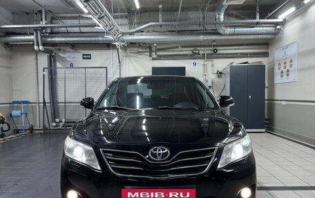 Toyota Camry, 2011 год, 1 250 000 рублей, 2 фотография