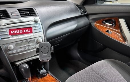 Toyota Camry, 2011 год, 1 250 000 рублей, 20 фотография