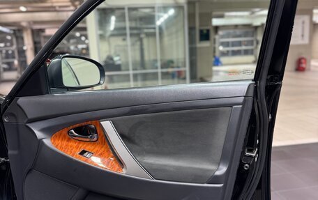 Toyota Camry, 2011 год, 1 250 000 рублей, 23 фотография