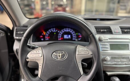 Toyota Camry, 2011 год, 1 250 000 рублей, 28 фотография