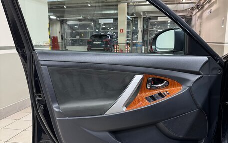 Toyota Camry, 2011 год, 1 250 000 рублей, 27 фотография