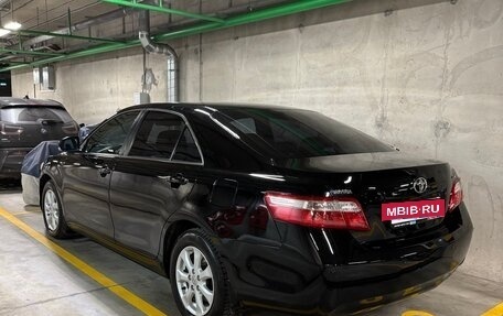 Toyota Camry, 2011 год, 1 250 000 рублей, 38 фотография