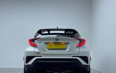 Toyota C-HR I рестайлинг, 2021 год, 1 690 277 рублей, 5 фотография