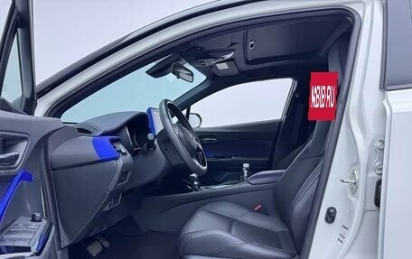 Toyota C-HR I рестайлинг, 2021 год, 1 690 277 рублей, 7 фотография