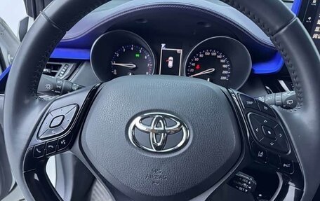 Toyota C-HR I рестайлинг, 2021 год, 1 690 277 рублей, 16 фотография