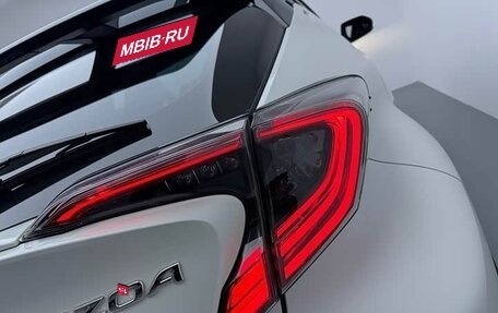 Toyota C-HR I рестайлинг, 2021 год, 1 690 277 рублей, 17 фотография