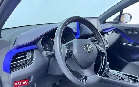 Toyota C-HR I рестайлинг, 2021 год, 1 690 277 рублей, 11 фотография