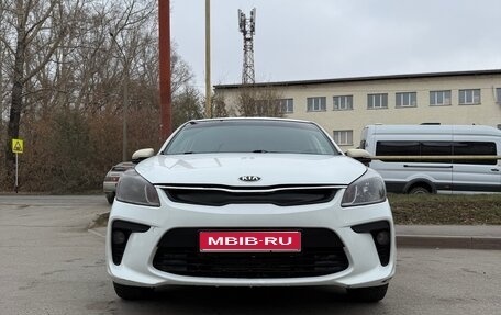 KIA Rio IV, 2017 год, 900 000 рублей, 1 фотография