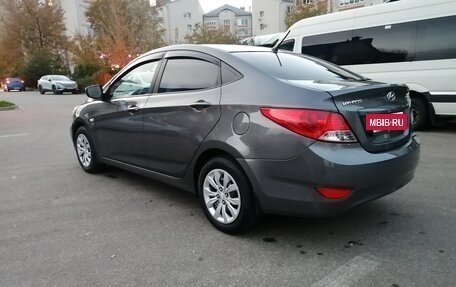 Hyundai Solaris II рестайлинг, 2012 год, 735 000 рублей, 6 фотография