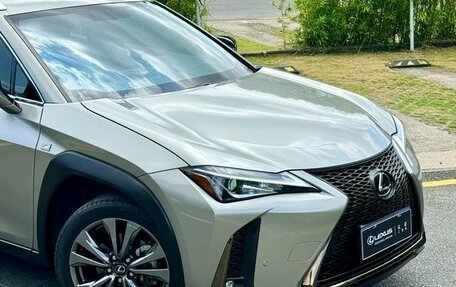 Lexus UX I, 2021 год, 2 400 300 рублей, 2 фотография