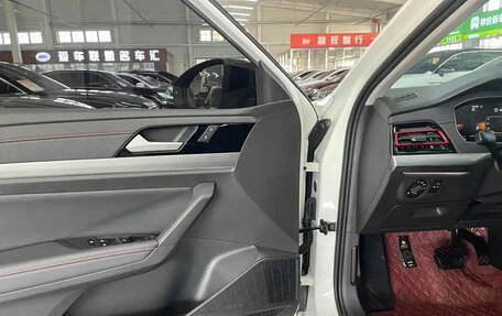 Volkswagen Lavida, 2022 год, 1 265 000 рублей, 9 фотография