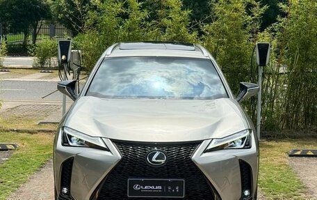 Lexus UX I, 2021 год, 2 400 300 рублей, 3 фотография
