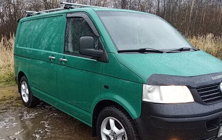 Volkswagen Transporter T5 рестайлинг, 2007 год, 980 000 рублей, 2 фотография
