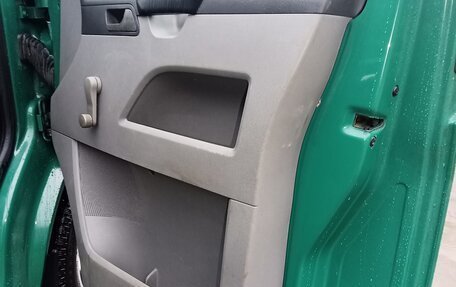 Volkswagen Transporter T5 рестайлинг, 2007 год, 980 000 рублей, 8 фотография