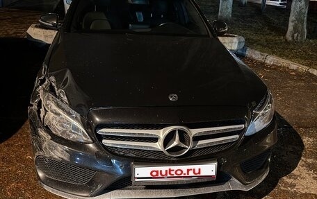 Mercedes-Benz C-Класс, 2018 год, 2 100 000 рублей, 1 фотография
