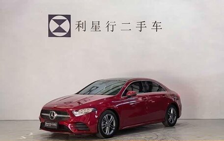 Mercedes-Benz A-Класс, 2021 год, 1 894 000 рублей, 1 фотография