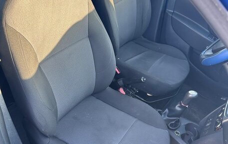 Renault Sandero II рестайлинг, 2017 год, 650 000 рублей, 38 фотография