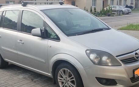 Opel Zafira B, 2013 год, 650 000 рублей, 6 фотография