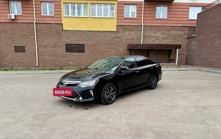 Toyota Camry, 2018 год, 2 550 000 рублей, 3 фотография