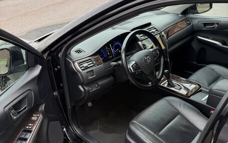 Toyota Camry, 2018 год, 2 550 000 рублей, 14 фотография