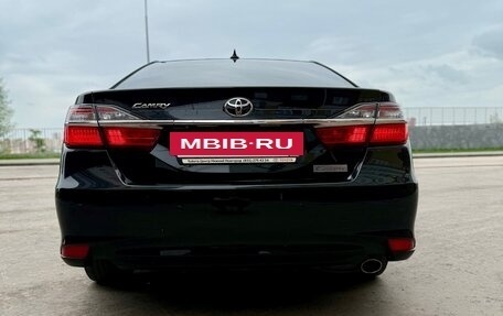 Toyota Camry, 2018 год, 2 550 000 рублей, 8 фотография